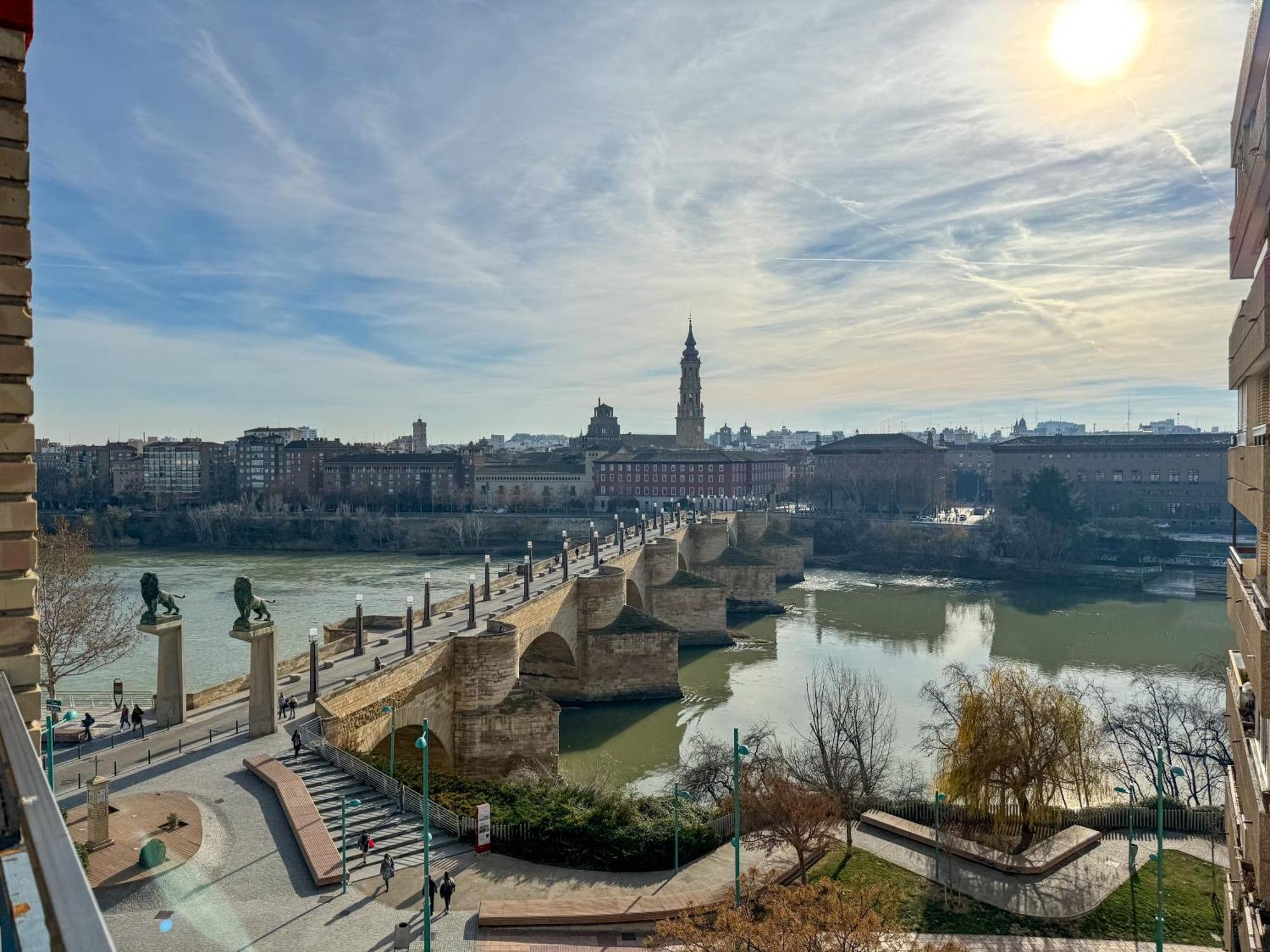 El Puente Del Pilar Comotucasa Сарагоса Екстер'єр фото