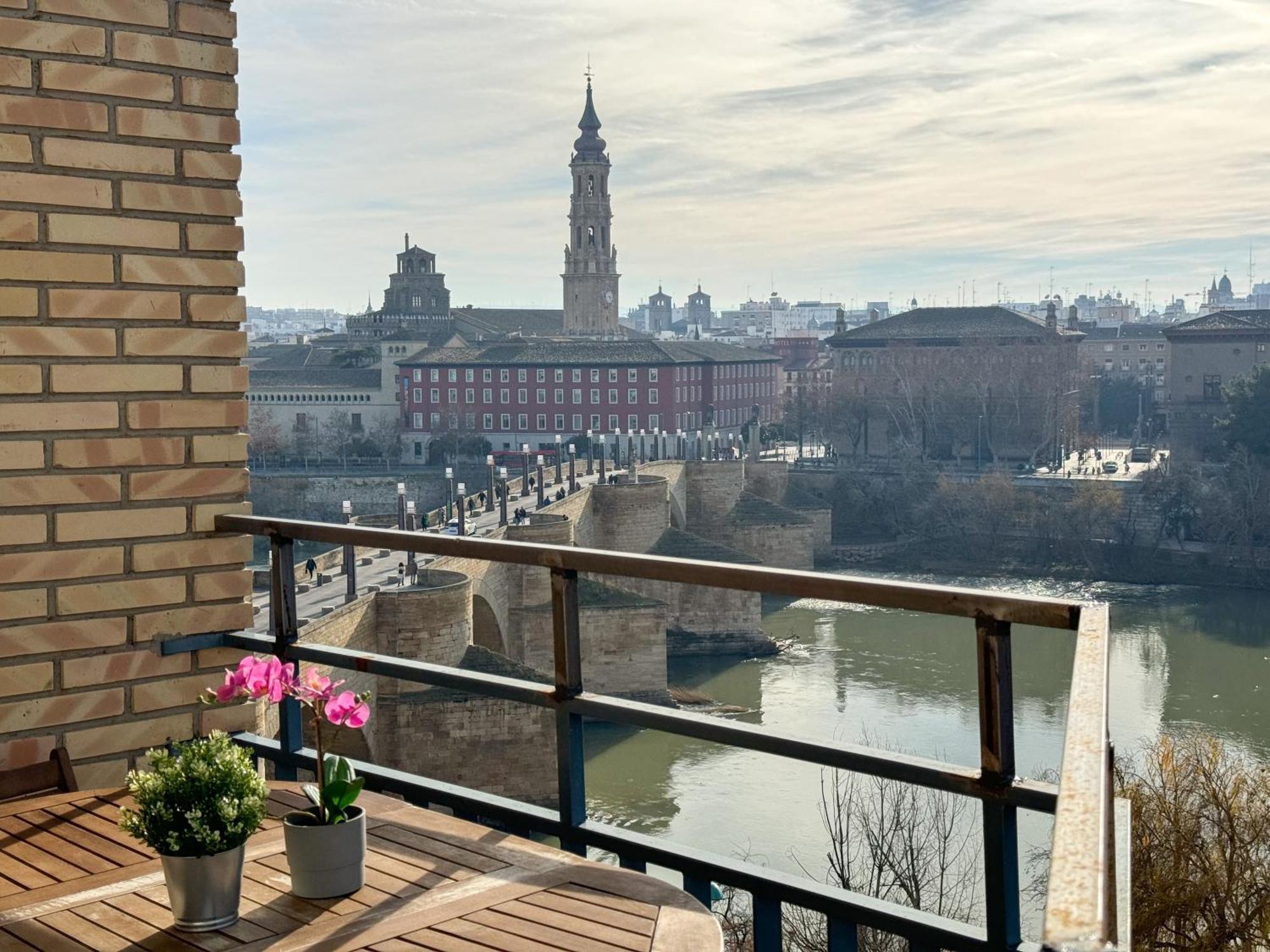 El Puente Del Pilar Comotucasa Сарагоса Екстер'єр фото